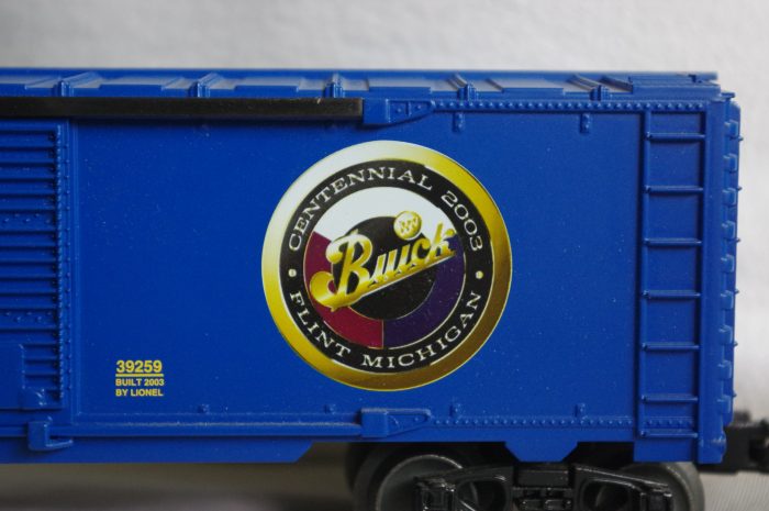 Lionel Trains Buick boxcar