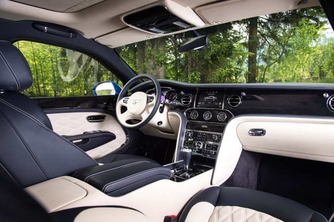 2017 Bentley Mulsanne Speed interior
