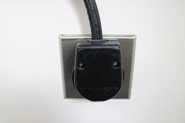 NEMA 6-50 plug in socket