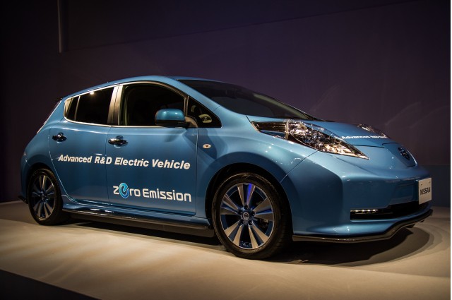 Nissan Leaf 'Advanced R&D Electric Vehicle' shown at company annual meeting, Yokohama, Jun 2015