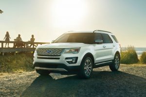 2017-Ford-Explorer-front-three-quarters