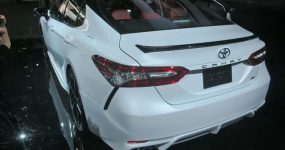 2018-Toyota-Camry-XSE-rear-three-quarters-1