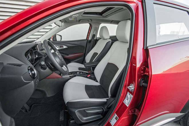 2016-Mazda-CX-3-Grand-Touring-AWD-steering-wheel-controls