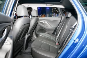 2018-Hyundai-Elantra-GT-hatchback-rear-interior-seats